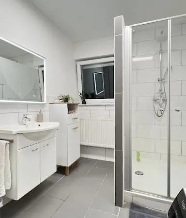 13 - 3 Schlafzimmer - Modern Und Komfortabel Lejlighed Kehl